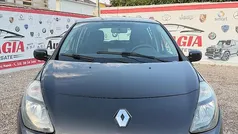 Nero Usata 2011 Renault Clio II Tre volumi | 2700 € (Ottimo prezzo)