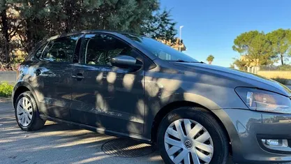 Usata 2011 VW Polo Tre volumi | 4500 € (Buon prezzo)