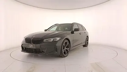 Nero Usata 2023 BMW 316 M Sport Station wagon | 32.500 € (Buon prezzo)