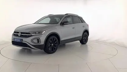 Usata VW T-Roc Style 150 CV (110 kW) 2023 Pyrit silver metallizzato SUV