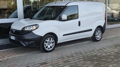 Usata 2019 Fiat Doblò Easy Monovolume | 9850 € (Buon prezzo)