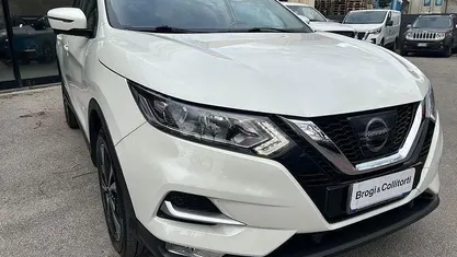 Usata Nissan Qashqai N-Connecta 131 CV (96 kW) 2017 SUV