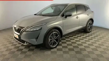 Usata Nissan Qashqai Tekna 190 CV (139 kW) 2022 Grigio SUV