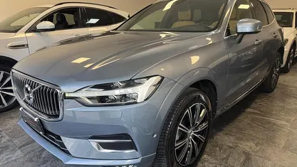 Usata Volvo XC60 190 CV (139 kW) 2019 Grigio SUV