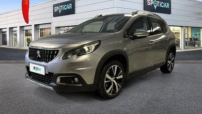 Usata Peugeot 2008 Allure 100 CV (73 kW) 2017 SUV