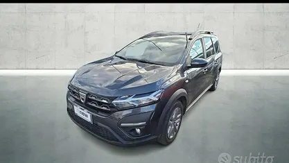 Usata Dacia Jogger Comfort 101 CV (74 kW) 2022 Monovolume