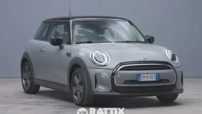 Usata Mini Cooper Classic 136 CV (100 kW) 2022 Gray moonwalk Utilitaria