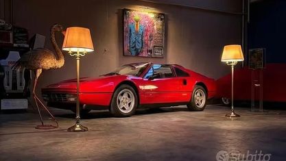 Usata Ferrari 328 270 CV (198 kW) 1985 Rosso Cabrio
