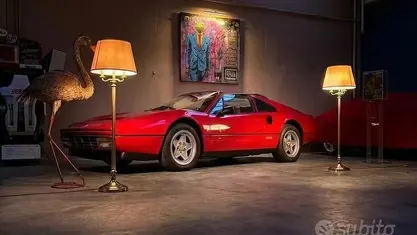 Usata Ferrari 328 270 CV (198 kW) 1985 Cabrio