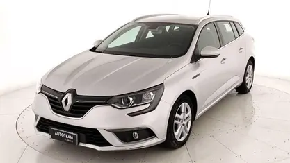 Usata Renault Mégane IV Business 116 CV (85 kW) 2020 Argento