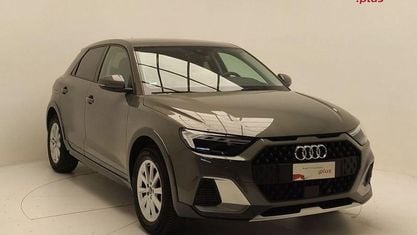 Usado Audi A1 Business 116 CV (85 kW) 2025 Gris SUV