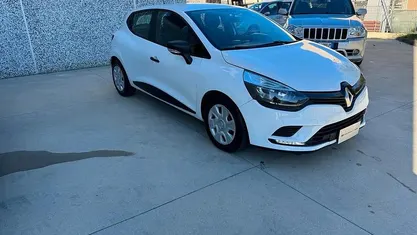 Usata Renault Clio IV 75 CV (55 kW) 2018 Berlina