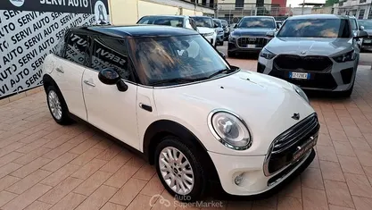 Bianco Usata 2015 Mini Cooper D Business Due volumi | 10.500 € (Buon prezzo)