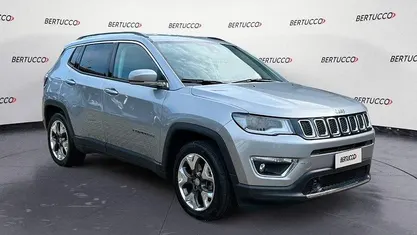 Usata 2018 Jeep Compass Limited SUV | 17.500 € (Buon prezzo)