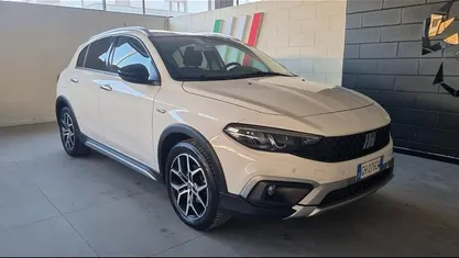 Usata Fiat Tipo Cross 95 CV (69 kW) 2021