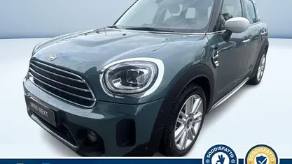 Usata Mini Cooper D Countryman Classic 150 CV (110 kW) 2021 Verde metallizzato SUV