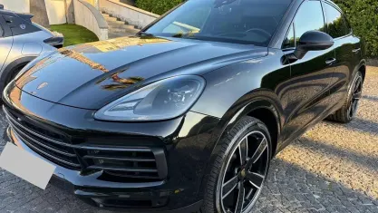 Usata Porsche Cayenne Platinum Edition 340 CV (250 kW) 2023 Nero SUV