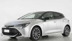 Argento Usata 2020 Toyota Corolla Style Tre volumi | 18.800 € (Buon prezzo)