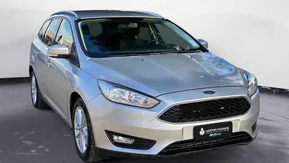 Grigio Usata 2017 Ford Focus Business Edition Station wagon | 9900 € (Cara)