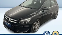 Nero metallizzato Usata 2018 Mercedes B180 Premium Monovolume | 17.000 € (Buon prezzo)