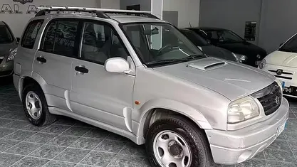Usata Suzuki Grand Vitara 109 CV (80 kW) 2002 Station wagon