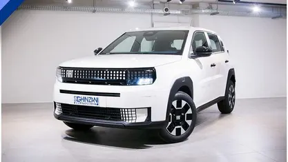 Nuova Fiat Grande Panda Icon 110 CV (80 kW) 2025 Bianco gelato Utilitaria