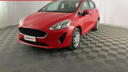 Rosso Usata 2020 Ford Fiesta Due volumi | 12.099 € (Buon prezzo)