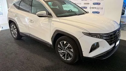 Usata Hyundai Tucson 136 CV (100 kW) 2023 Bianco pastello SUV
