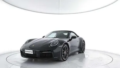 Usata Porsche 911 Carrera Cabriolet 385 CV (283 kW) 2023 Nero Cabrio