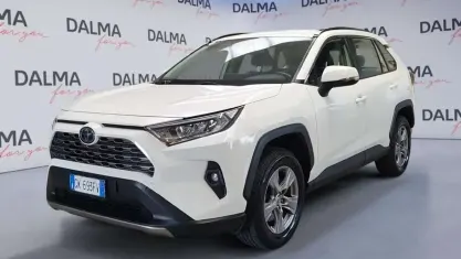 Usata Toyota RAV4 Hybrid Business Edition 222 CV (163 kW) 2022 Non disponibile SUV