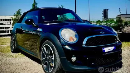 Usata Mini Cooper S Cabriolet 184 CV (135 kW) 2011 Nero Cabrio