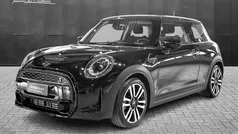 Nero Usata 2023 Mini Cooper Clubman Resolute Edition Station wagon | 26.750 € (Buon prezzo)