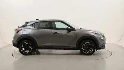 Usata Nissan Juke N-Connecta 114 CV (83 kW) 2023 Grigiogrigio SUV