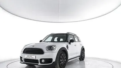 Usata Mini Cooper Countryman Hype 136 CV (100 kW) 2017 Bianco SUV