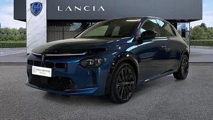 Usata Lancia Ypsilon 101 CV (74 kW) 2024 Utilitaria