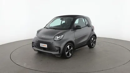 Usata Smart ForTwo Electric Drive Passion 60 kW (82 CV) 2023 Grigio Utilitaria