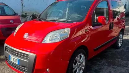 Usata Fiat Qubo Dynamic 80 CV (58 kW) 2016 Rosso Monovolume