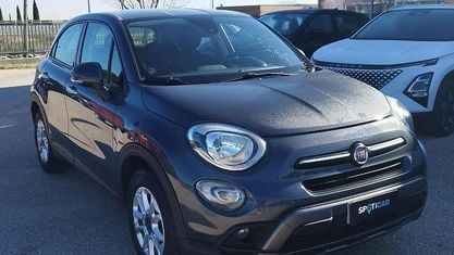 Käytetty Fiat 500X Cross 95 HP (69 kW) 2020 Harmaa Katumaasturi