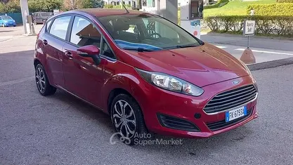 Begagnad Ford Fiesta Business Edition 75 HK (55 kW) 2014 Other Halvkombi