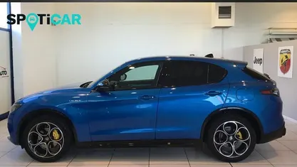 Usata Alfa Romeo Stelvio Veloce 210 CV (154 kW) 2025 SUV