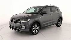 Smoky grey met. Usata 2022 VW T-Cross Advance SUV | 20.900 € (Buon prezzo)