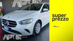 Bianco Usata 2022 Mercedes B180 Business Monovolume | 20.300 € (Super prezzo)