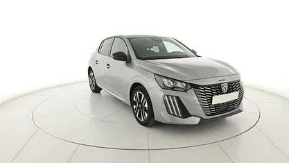 Usata Peugeot 208 Allure 101 CV (74 kW) 2025 Argento Utilitaria