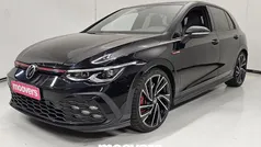 Nero metallizzato Usata 2021 VW Golf VIII GTI Tre volumi | 29.870 € (Buon prezzo)
