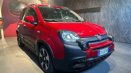 Usata 2025 Fiat Panda Tre volumi | 12.490 € (Buon prezzo)