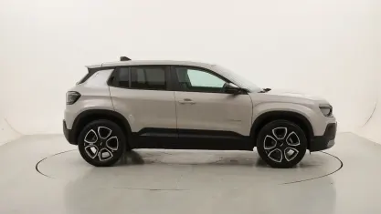 Usata Jeep Avenger Summit 101 CV (74 kW) 2025 Grigiogrigio SUV