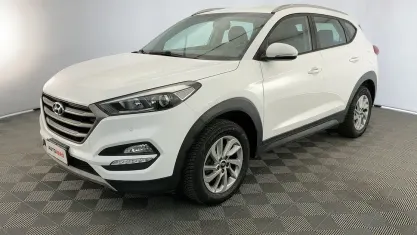 Usata Hyundai Tucson Comfort 132 CV (97 kW) 2017 Bianco SUV