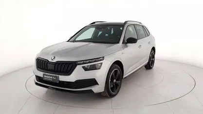 Usata Skoda Kamiq Monte Carlo 90 CV (66 kW) 2022 Argento metallizzato SUV