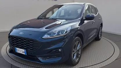 Usata Ford Kuga ST-Line 225 CV (165 kW) 2023 Blu blazer SUV
