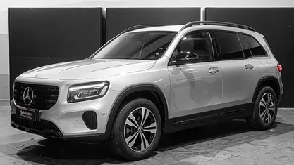 Argento Nuova 2025 Mercedes GLB200 Advanced Plus SUV | 44.241 € (Ottimo prezzo)